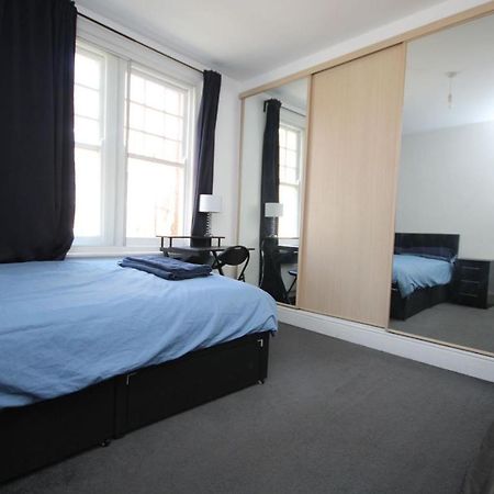 Marylebone Stays Steps From Baker Street Londra Esterno foto